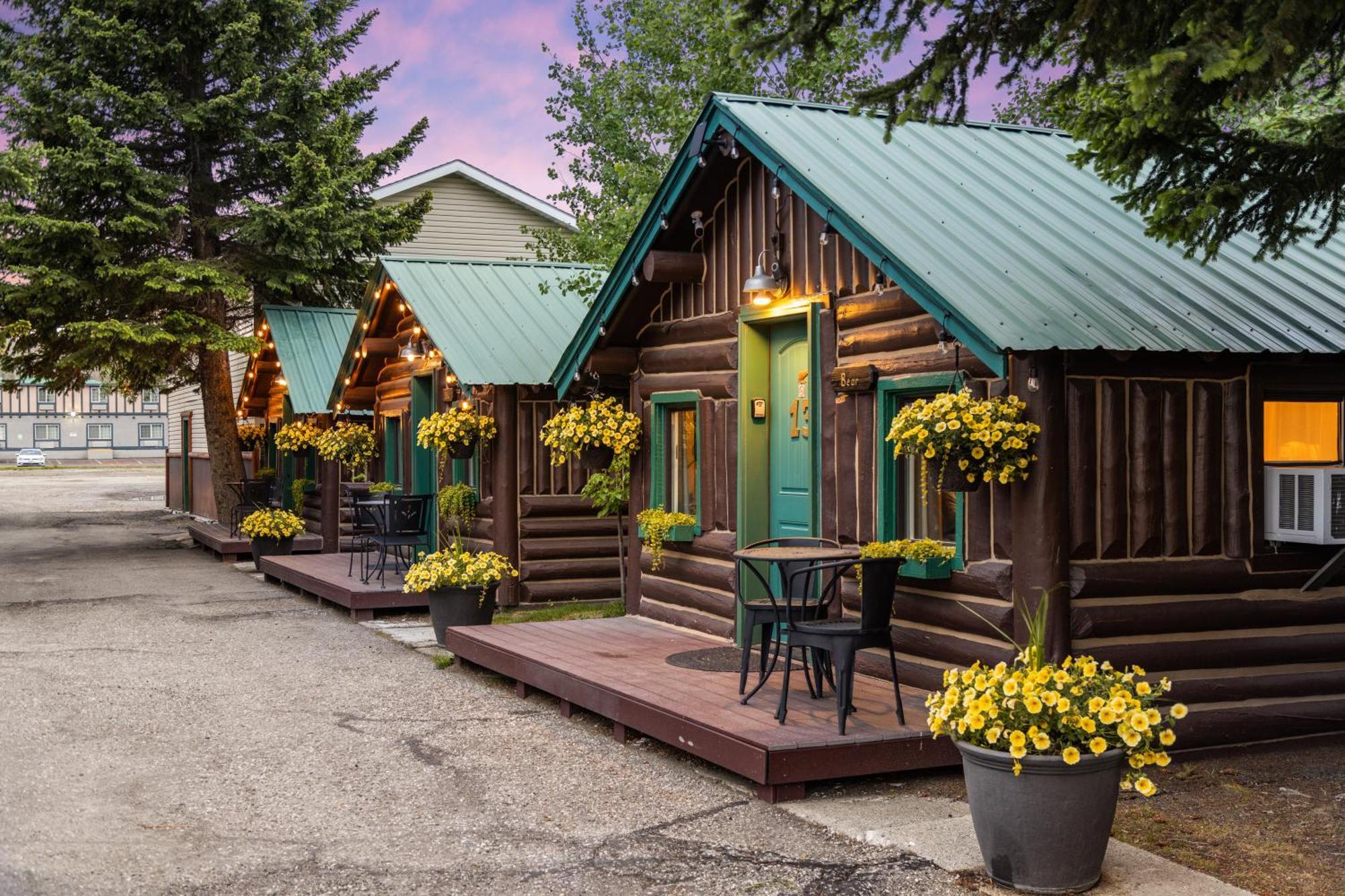 فندق The Bucking Moose غرب يلوستون المظهر الخارجي الصورة
